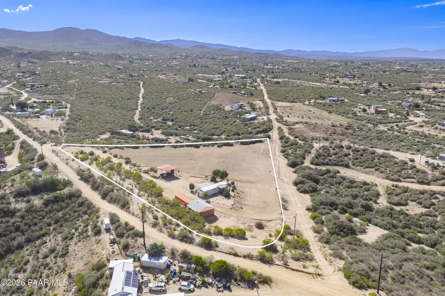 8360 W Barrington Road, Wilhoit, AZ 86332 - #2