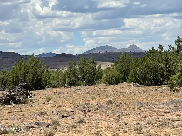 59 Rocky Rabbit Road, Ash Fork, AZ 86320