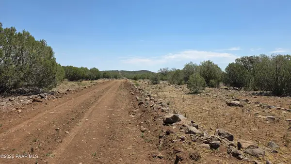 1026 Sw Qt Arco Pipeline, Seligman, AZ 86046