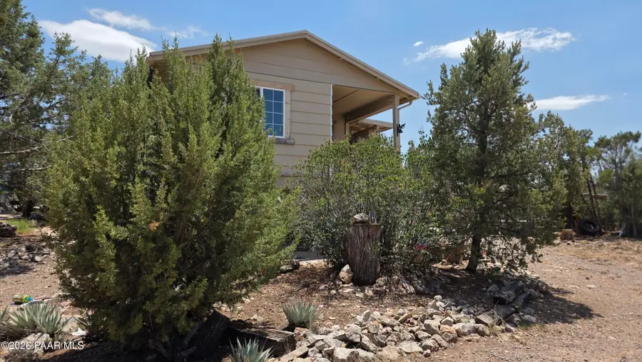 57602 N Hermana Lane, Seligman, AZ 86337 - #2