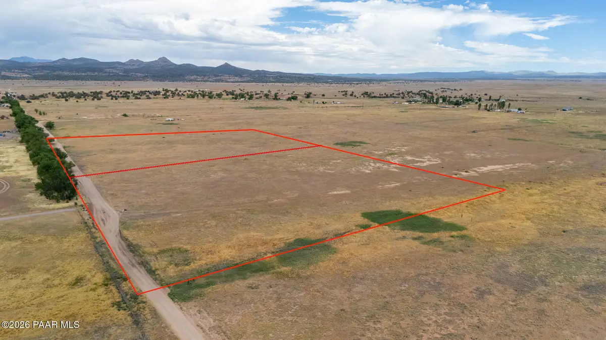26000 N Champagne Lane, Paulden, AZ 86334 - #1