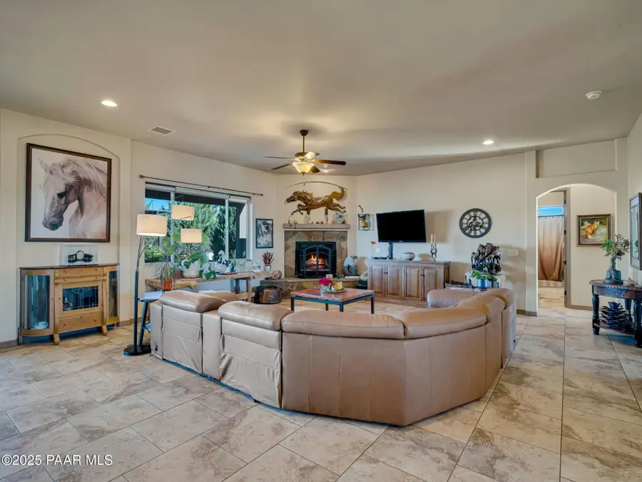 8833 N Grass Valley Lane, Prescott Valley, AZ 86315 - #3