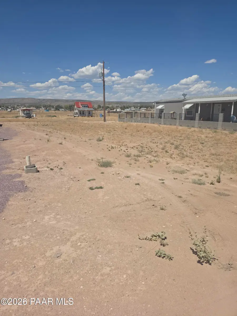 400 W Paris Trail, Paulden, AZ 86334 - #2