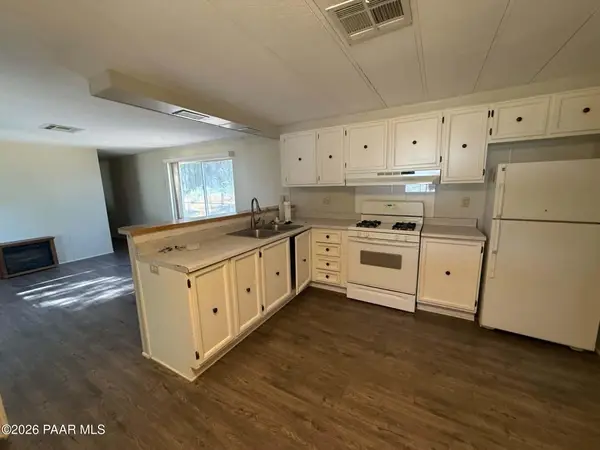 20581 E Prickly Pear Drive, Mayer, AZ 86333