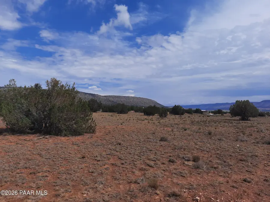 28964 W Fort Rock Road, Seligman, AZ 86337 - #3