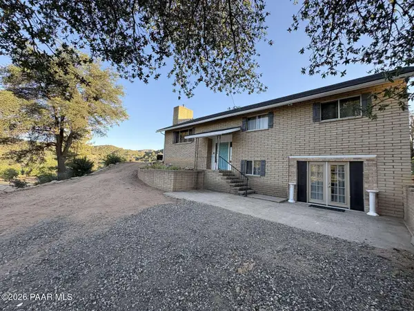 10001 W Cherry Creek Road, Dewey-Humboldt, AZ 86327