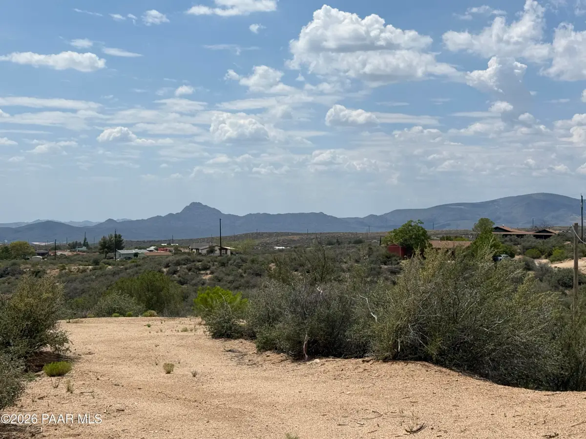 8180 S Bristol Boulevard, Wilhoit, AZ 86332 - #1