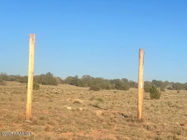 349nw Rocky Top Road, Seligman, AZ 86337