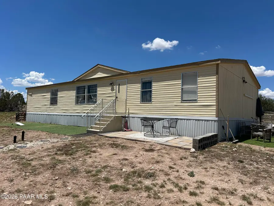 25284 W El Dorado Drive, Seligman, AZ 86337 - #3