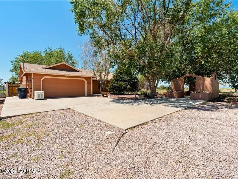2075 W Big Chino Road, Paulden, AZ 86334 - #2
