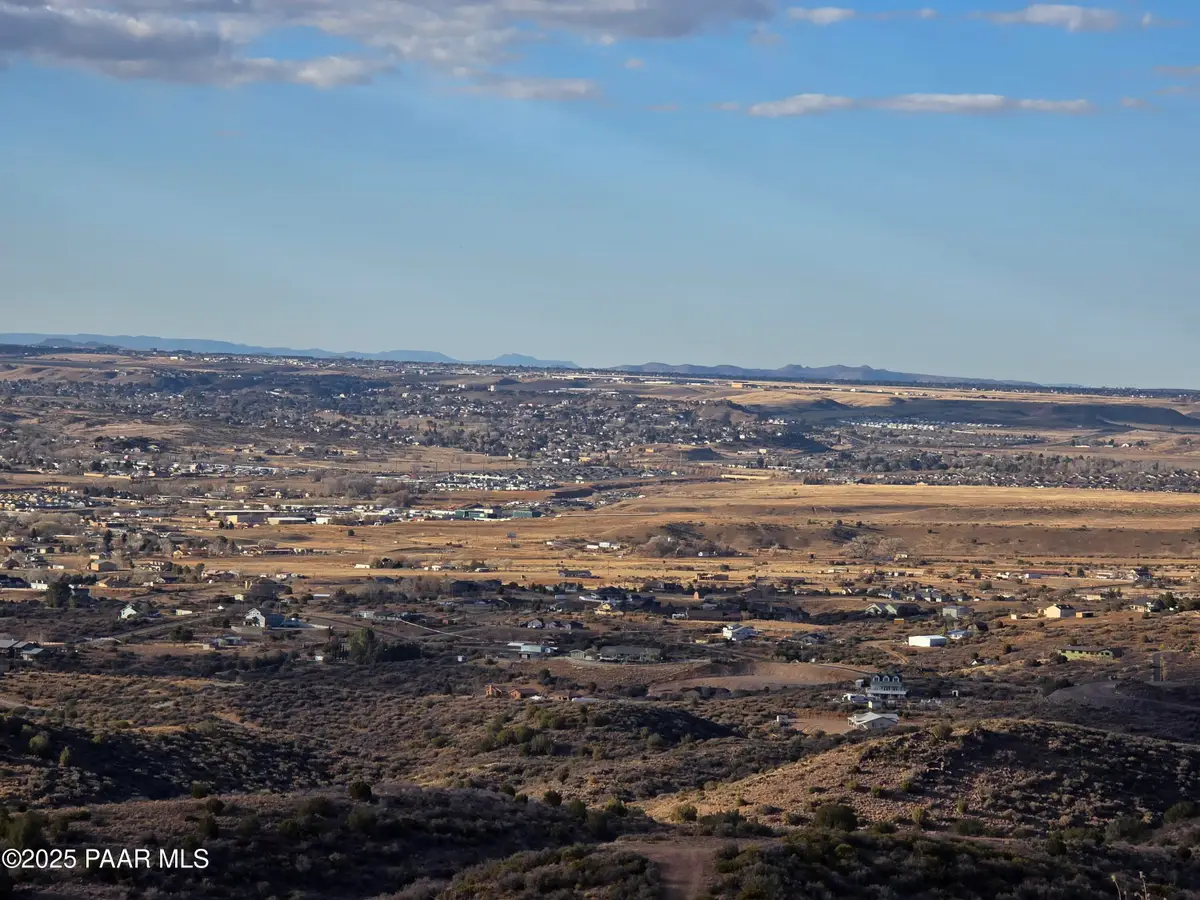 000 E White Drive, Dewey, AZ 86327 - #1