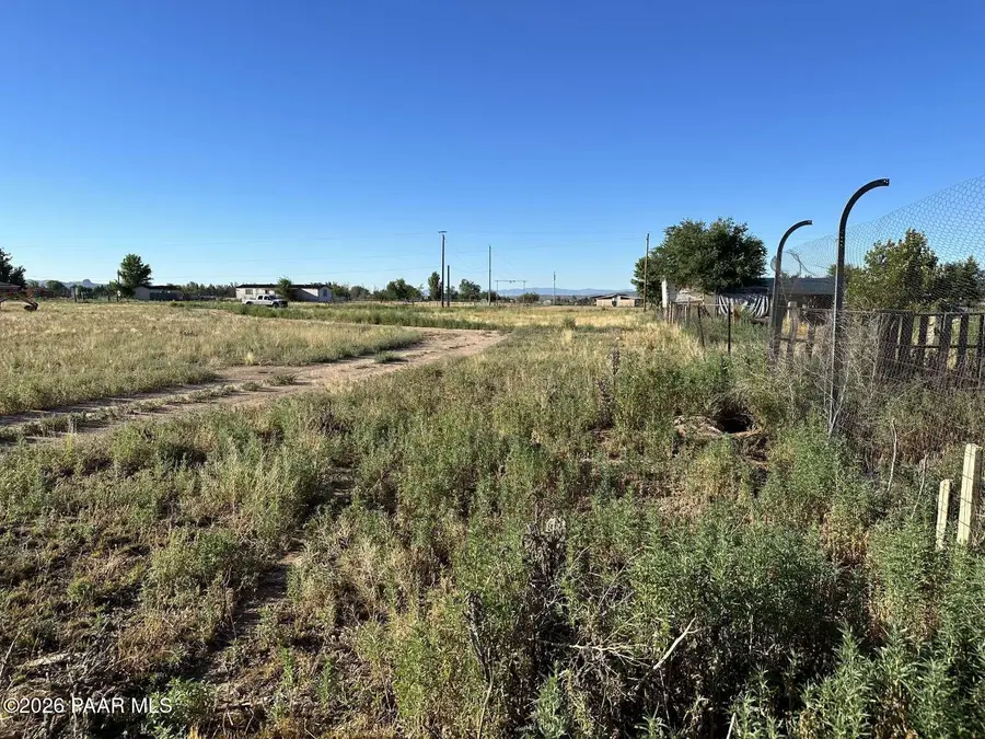 770 W Antelope Run Road, Paulden, AZ 86334 - #2