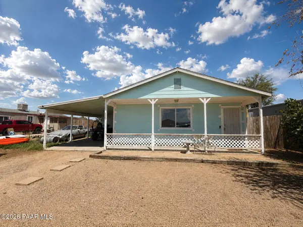 330 W Arrowhead Drive, Paulden, AZ 86334