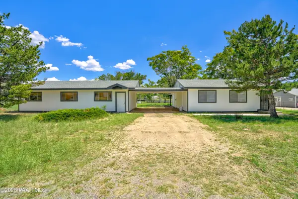 18535 S Joseph Hodge Road, Peeples Valley, AZ 86332