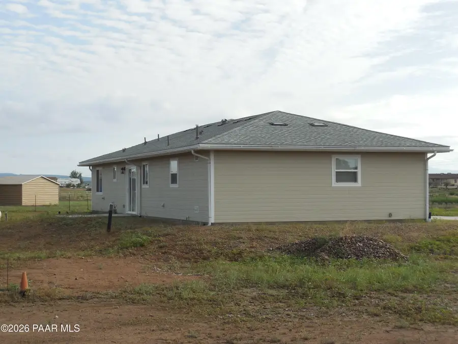 1050 W Missouri Lane, Chino Valley, AZ 86323 - #3