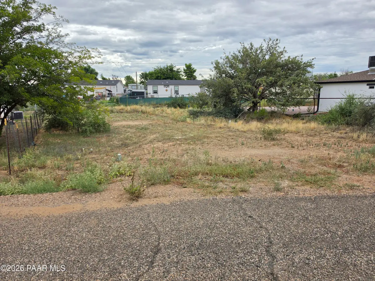 20833 E Antelope Road, Mayer, AZ 86333 - #1
