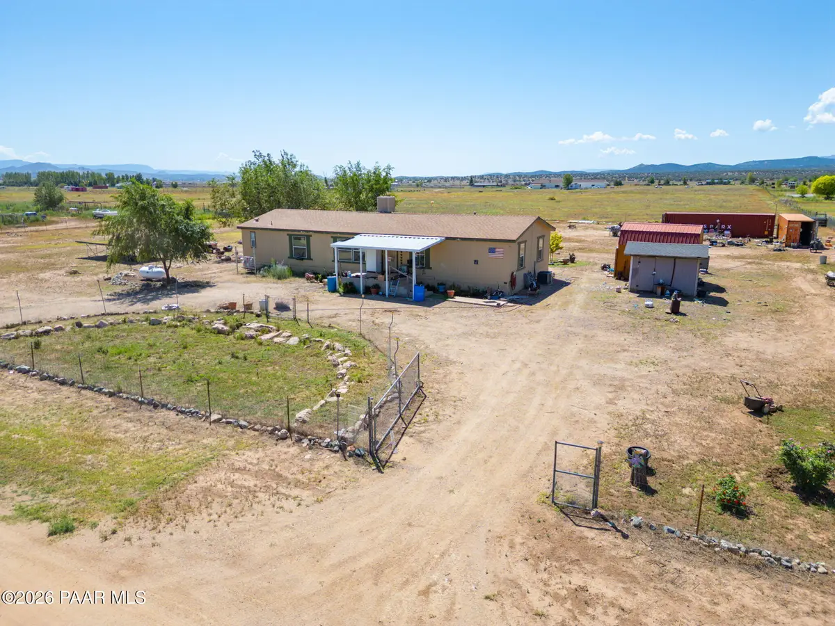 2575 W Annie Road, Paulden, AZ 86334 - #1