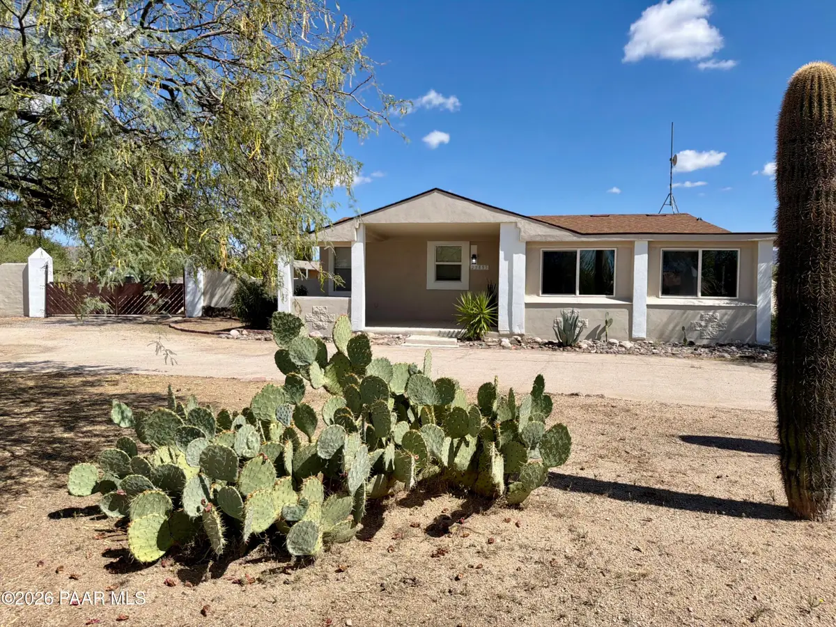 23895 W Cannon Drive, Congress, AZ 85332 - #1