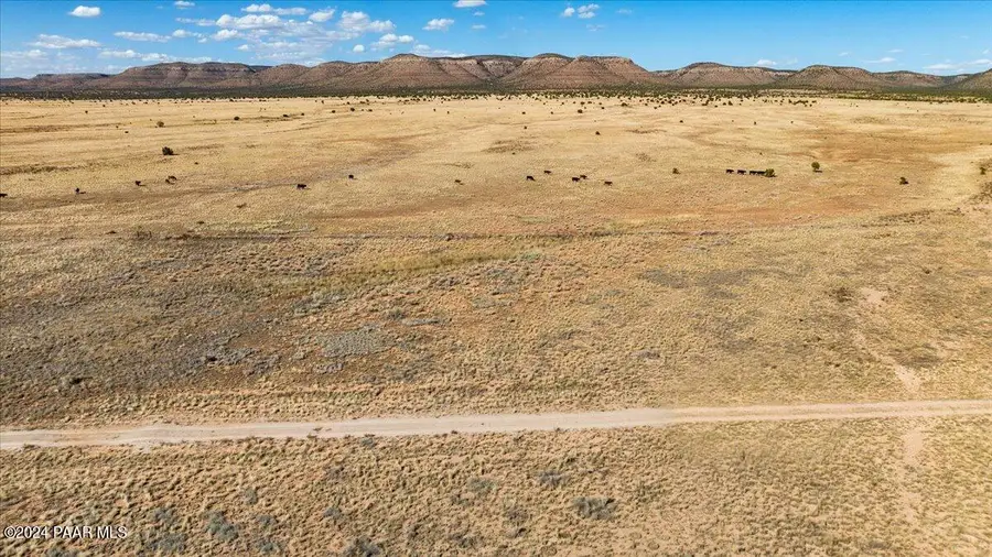 3336 W Limestone Drive, Paulden, AZ 86334 - #3
