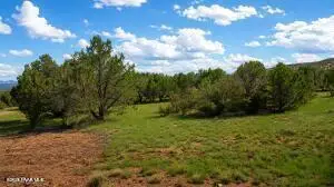 155 W Highland Street, Williams, AZ 86046 - #2