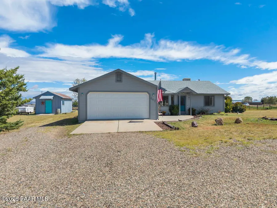 647 S Johnson Lane, Chino Valley, AZ 86323 - #2