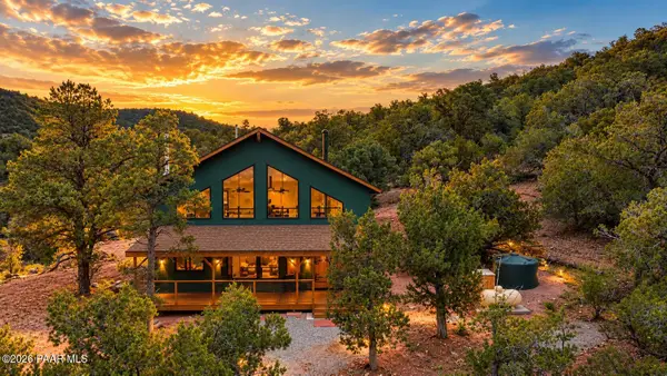 36299 W Rocking Dog Road, Seligman, AZ 86337