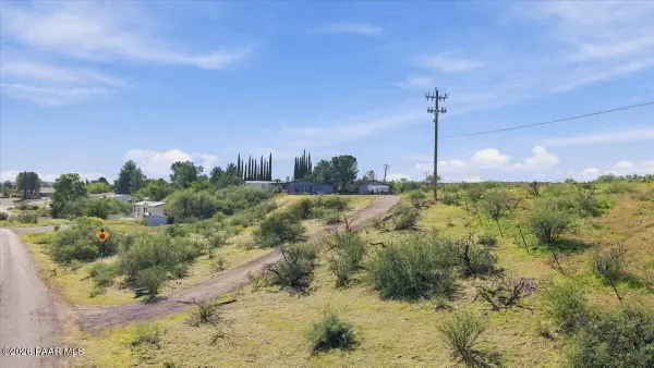 13780 S Burton Road, Mayer, AZ 86333