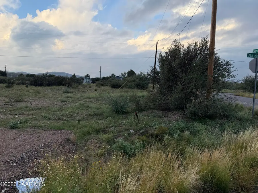 20445 E Cedar Canyon Drive, Mayer, AZ 86333 - #3