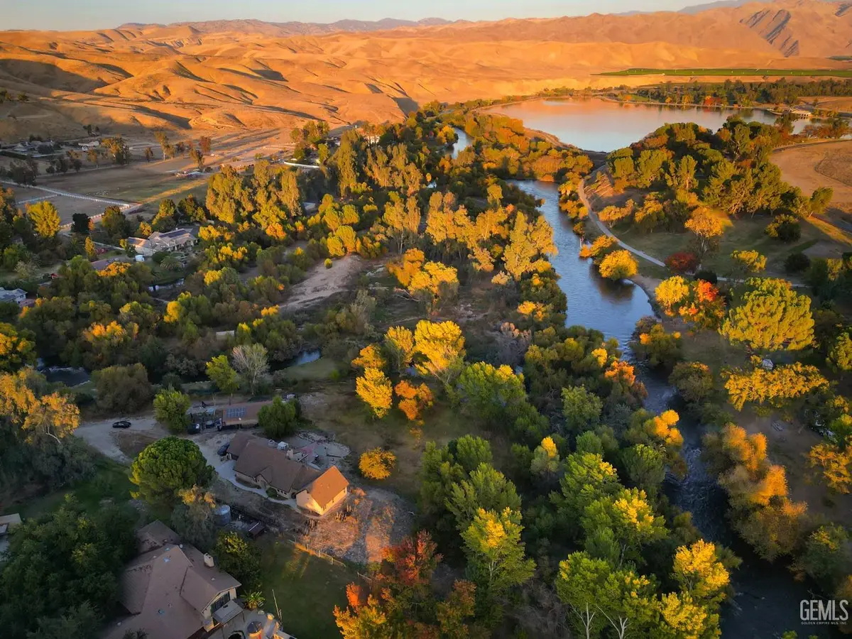 11319 CHOCTAW DRIVE, Bakersfield, CA 93308 - Image #1