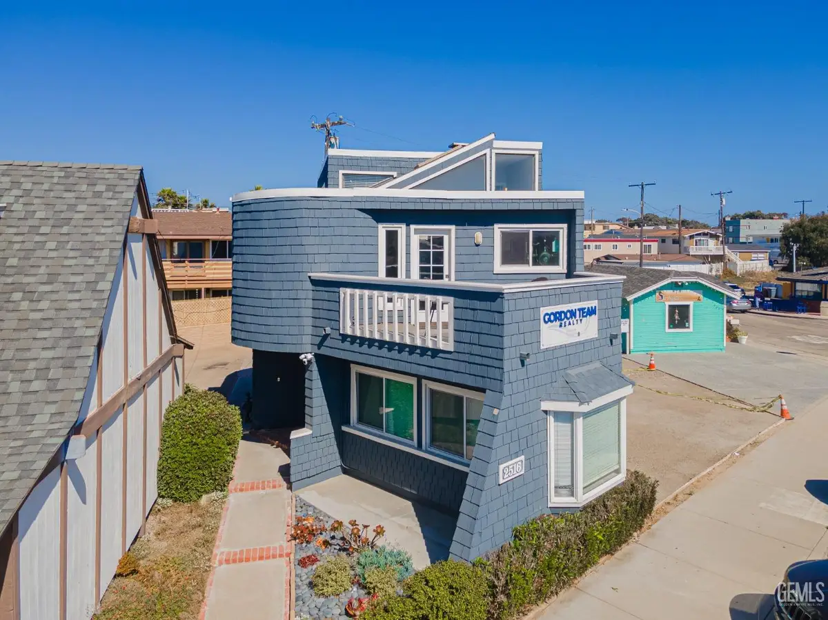 2516 ROOSEVELT BOULEVARD, Oxnard, CA 93035 - Image #1