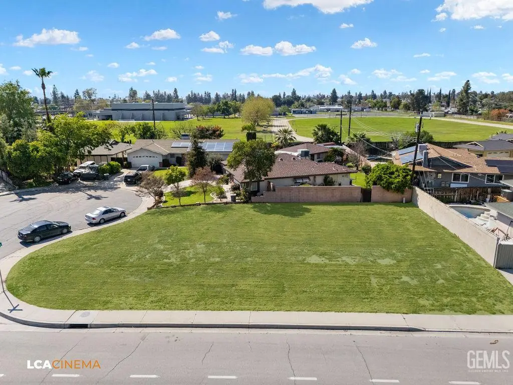 3900 RICKEY WAY, Bakersfield, CA 93309 - Image #1