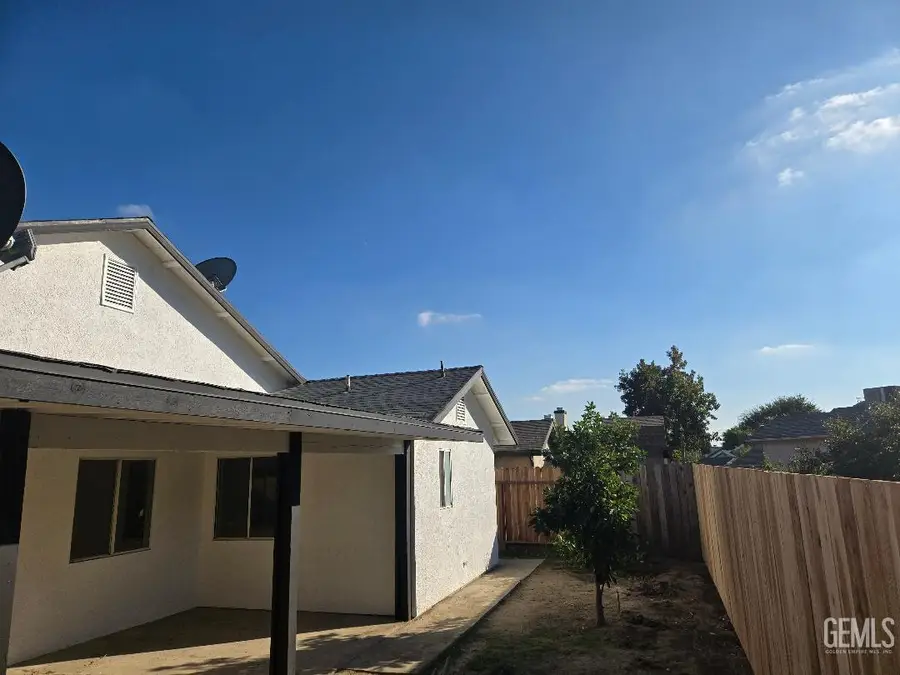 1741 VASSAR STREET, Delano, CA 93215 - Image #2