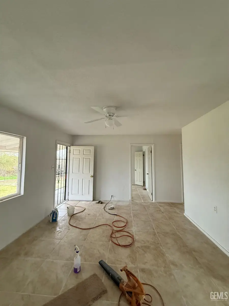 9695 ROAD 240, Terra Bella, CA 93270 - Image #2