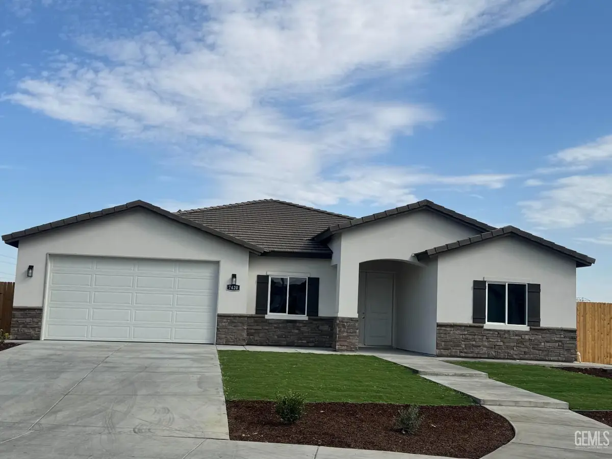 7420 SNOWY OWL LN, Bakersfield, CA 93306 - Image #1