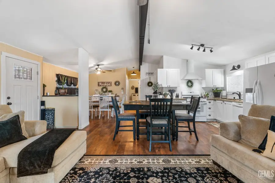 8904 EASTWIND CIRCLE, East Niles, CA 9306 - Image #2