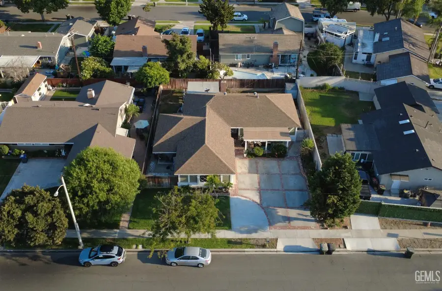 2871 W TYLER AVENUE, Anaheim, CA 92801 - Image #3