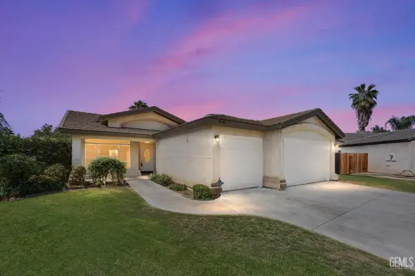 5820 SUMMER CYPRESS DRIVE, Bakersfield, CA 93313