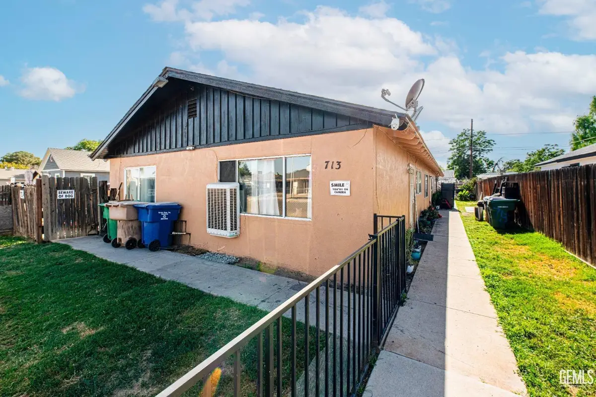 713 IRIS STREET, Bakersfield, CA 93308 - Image #1