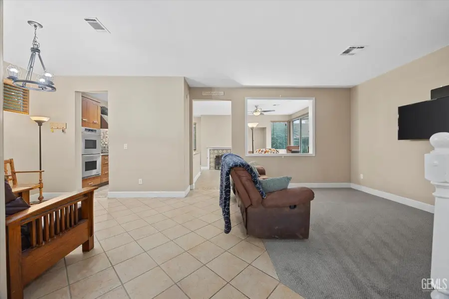 9503 RAVENROCK DRIVE, Bakersfield, CA 93312 - Image #2