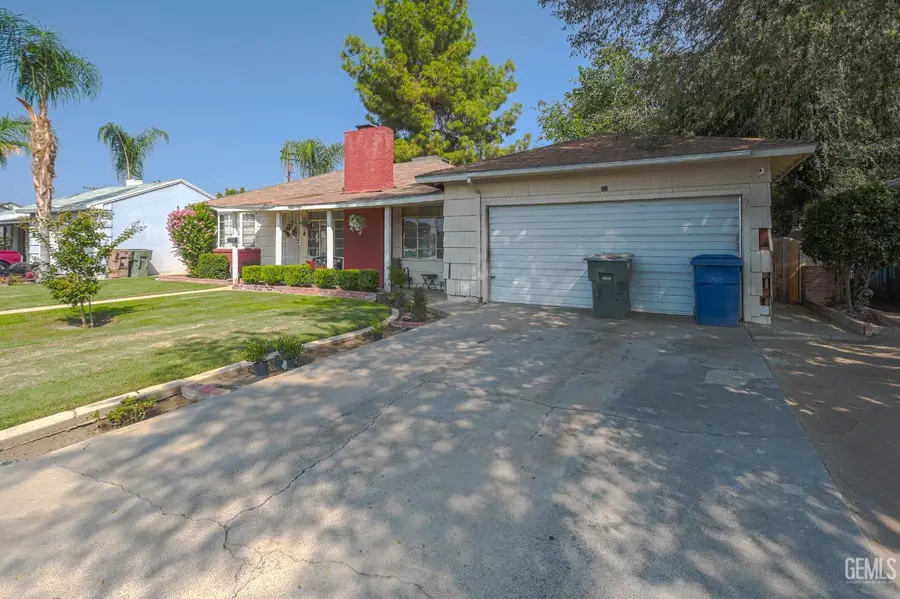 3720 APACHE AVENUE, Bakersfield, CA 93309 - Image #2