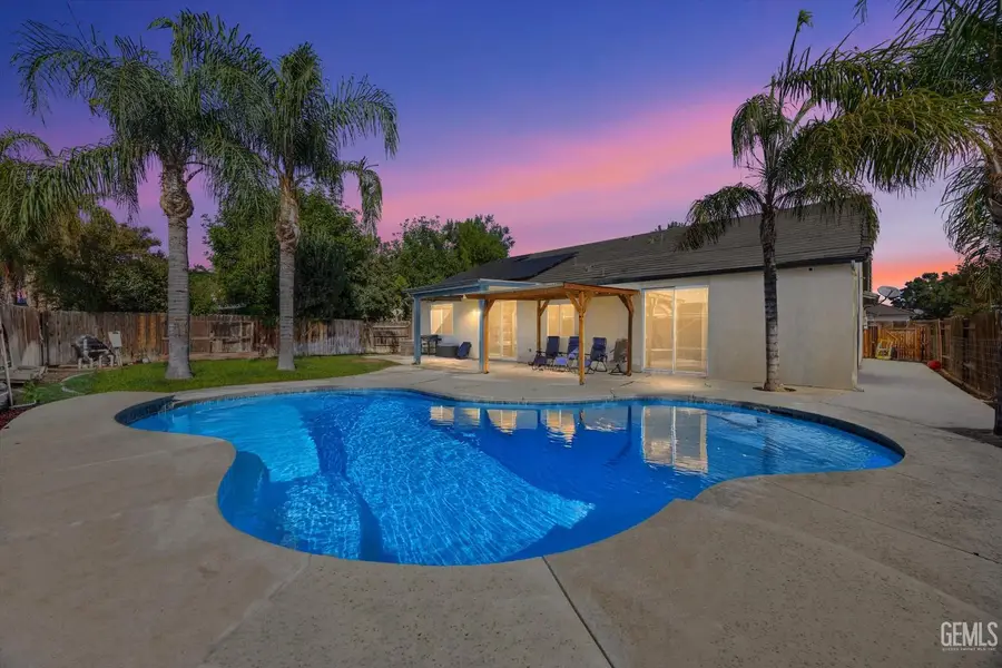 11603 BOCELLI AVENUE, Bakersfield, CA 93312 - Image #2