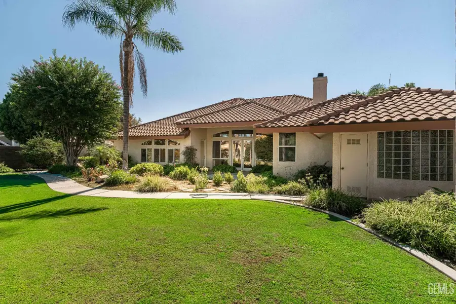 13300 COCO PALM COURT, Bakersfield, CA 93314 - Image #3