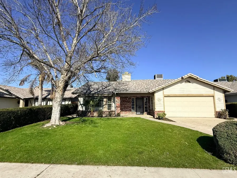 4104 SOUTHERN BREEZE DRIVE, Bakersfield, CA 93313 - Image #2