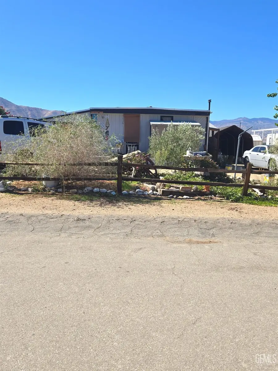 9005 APACHE, Weldon, CA 93283 - Image #2