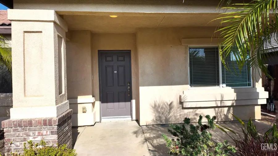 13416 RIDGEWAY MEADOWS DR., Bakersfield, CA 93314 - Image #3