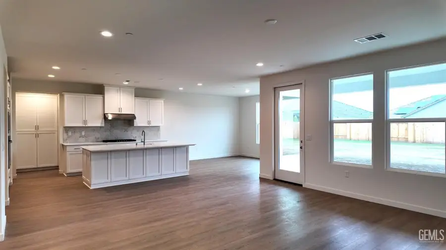 16716 CHLOE COURT, Bakersfield, CA 93314 - Image #2