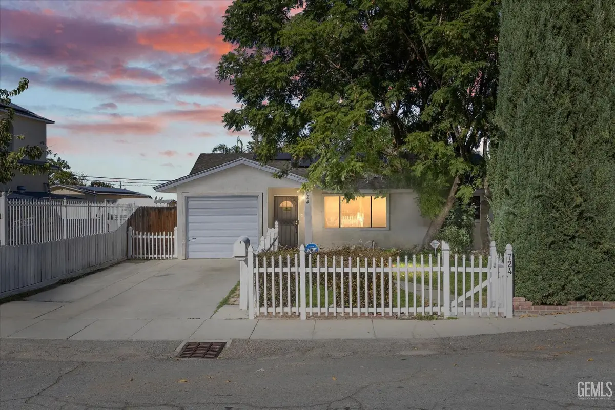 724 PHILIPPINE STREET, Taft, CA 93268 - Image #1