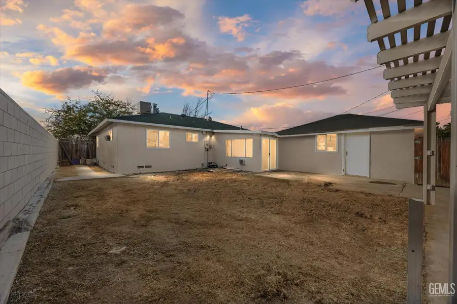 3105 HALEY STREET, Bakersfield, CA 93305 - Image #2