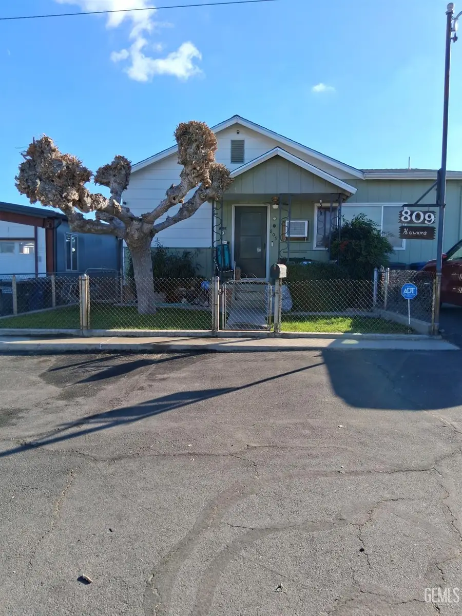 809 BUENA VISTA STREET, Taft, CA 93268 - Image #3