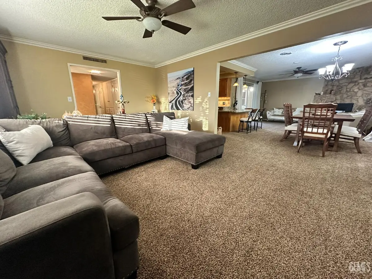 3623 REDLANDS DRIVE, Bakersfield, CA 93306 - Image #1